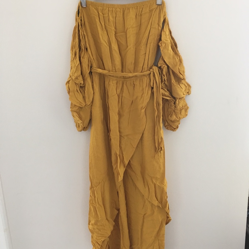 Forever 21 Cold Shoulder High-Low Dress